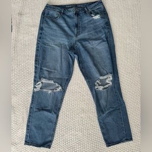 American Eagle mom jeans